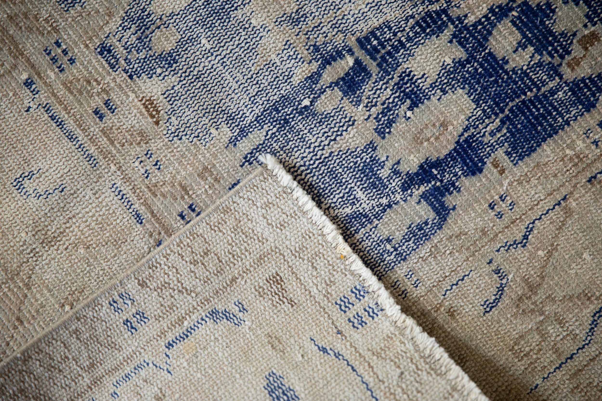 6.5x8.5 Vintage Distressed Oushak Carpet