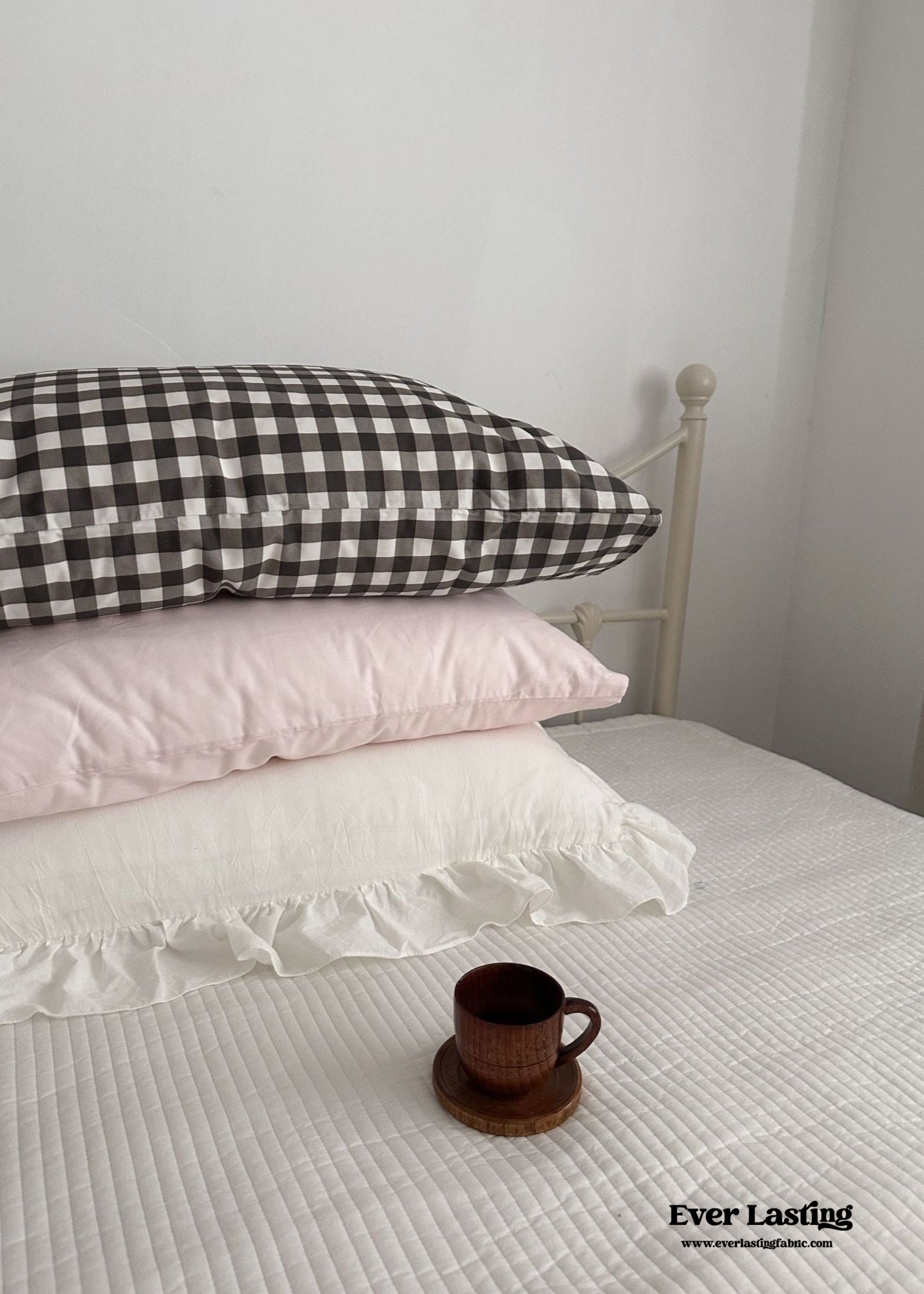 Ella Pure Cotton Pillowcases / Gingham