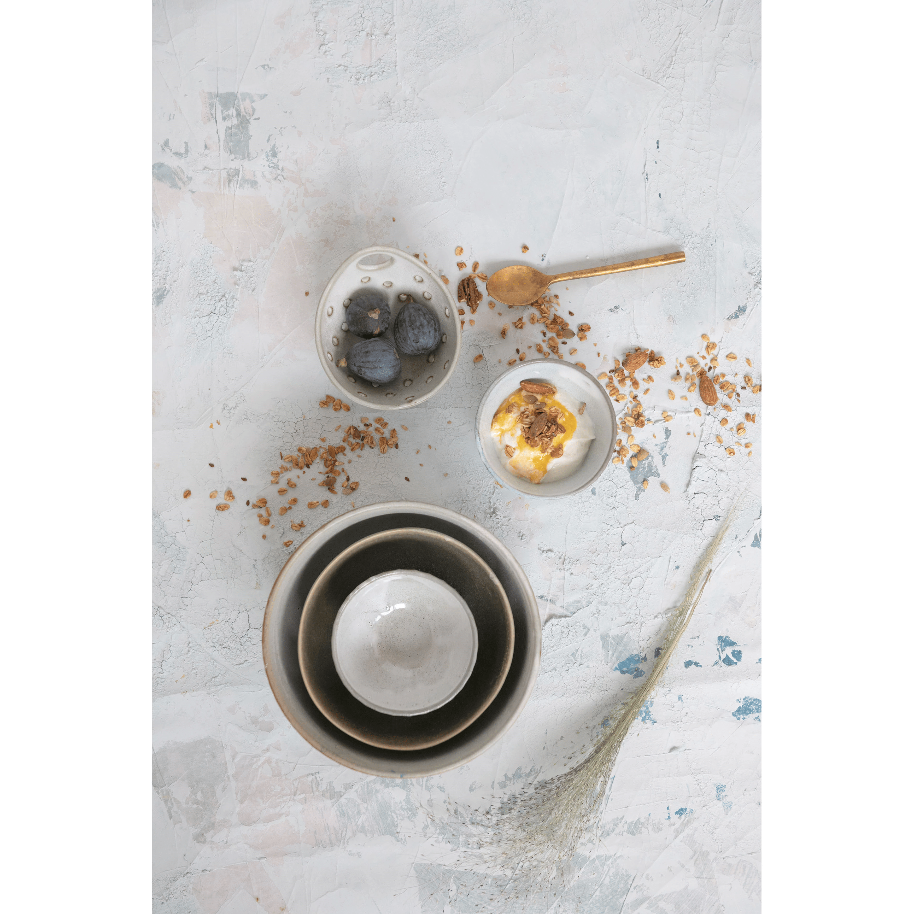 Stoneware Pleated Bowl, Cream Glaze Finish