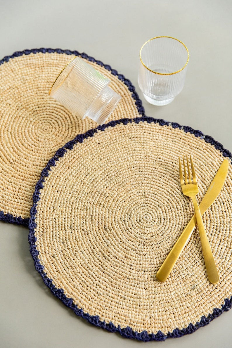 Handwoven Aura Blue Edge Placemat - Rustic Woven Raffia Tabletop Decor